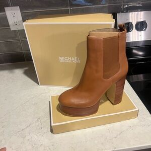 Micheal Kors Platform Boots